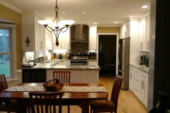 Mid-Size Kitchen